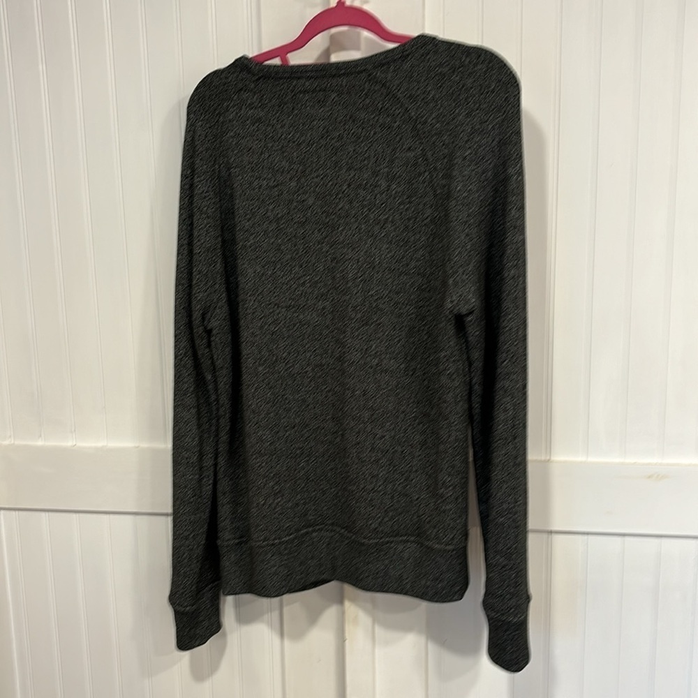 Banana Republic, dark gray/black W/ Terry Green inside men’s sweater size M - Picture 7 of 8